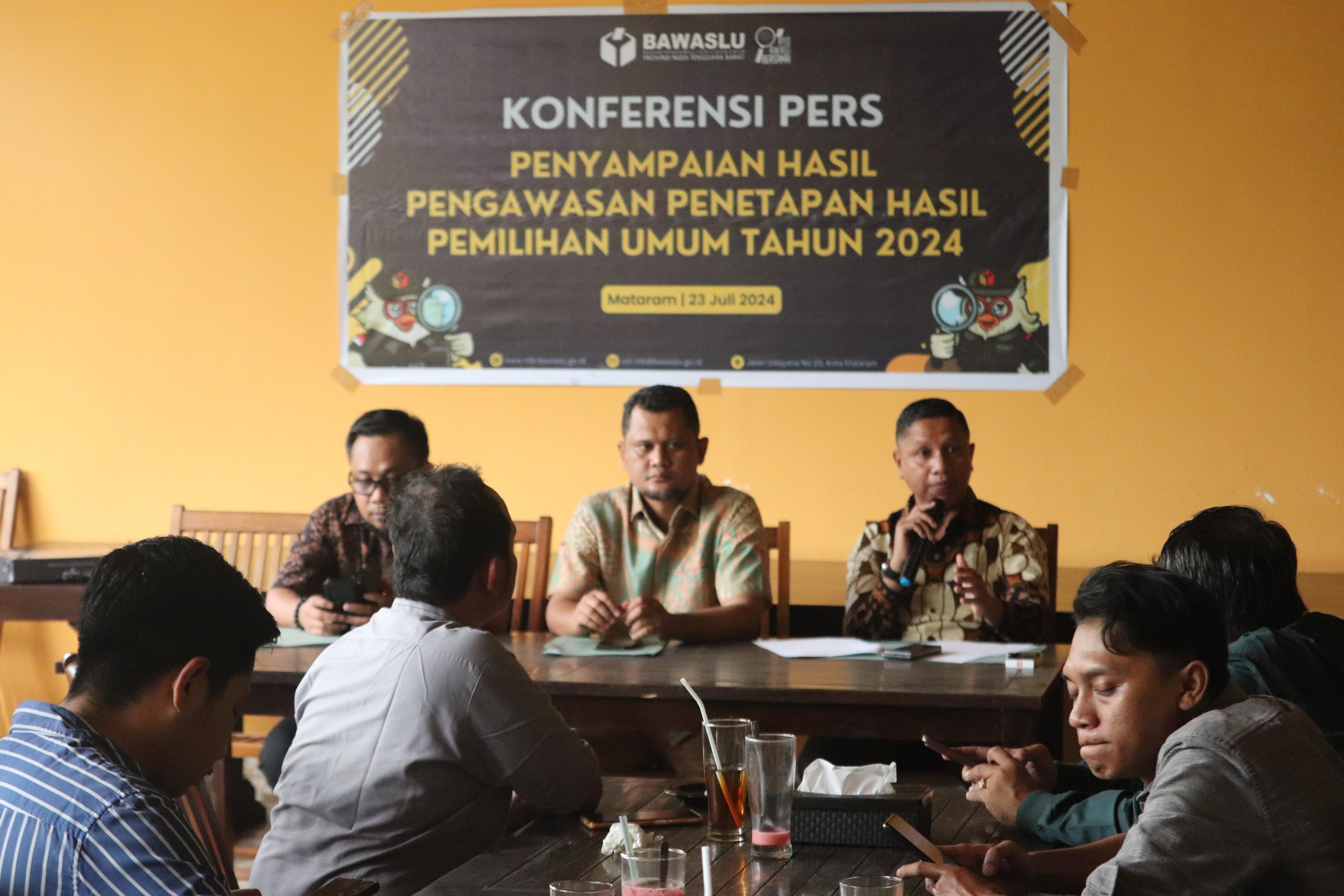 Bawaslu NTB Gelar Konferensi Pers Sampaikan Hasil Pengawasan Tahapan Pemilu 2024