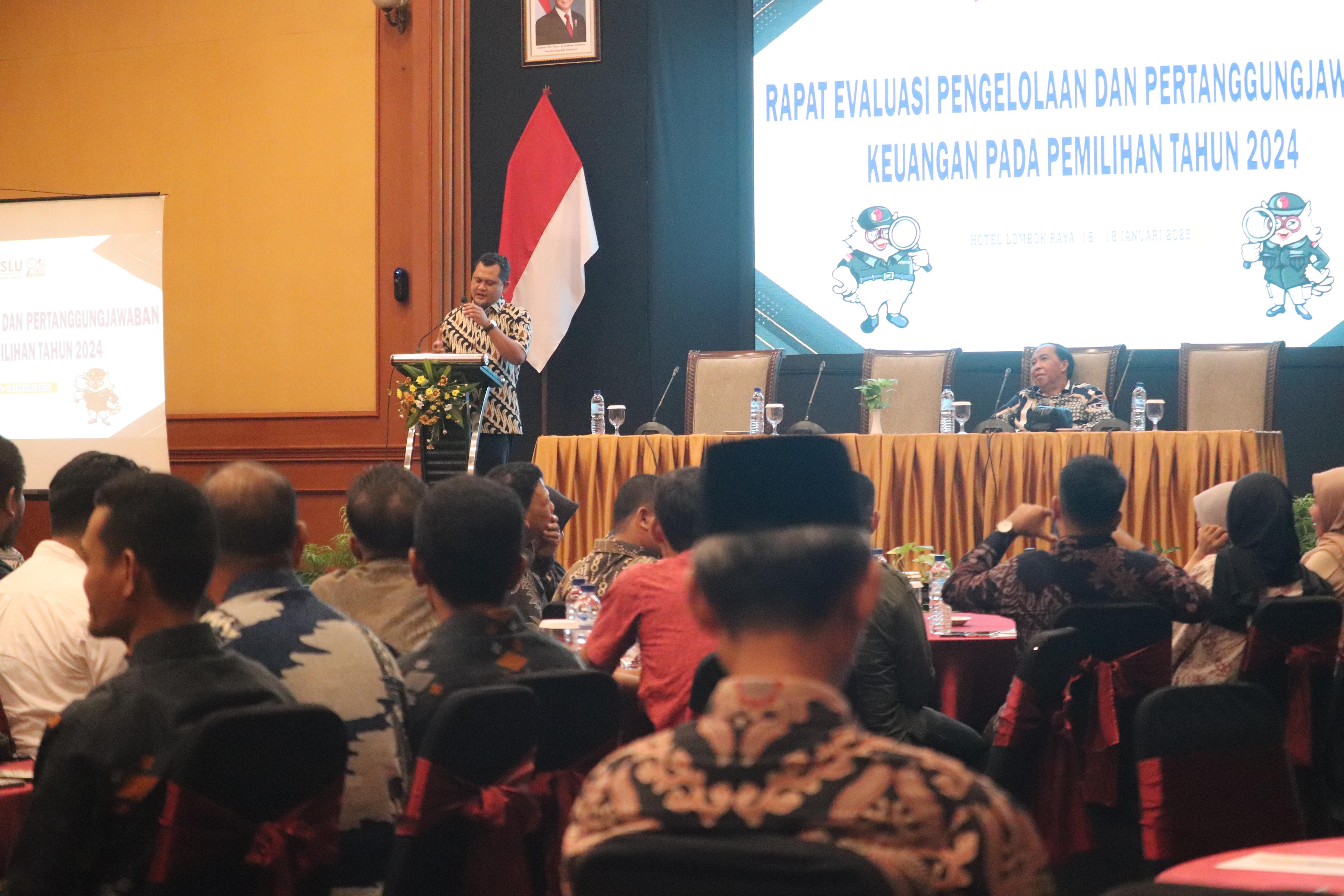 Jaga Akuntabilitas Penggunaan Anggaran, Bawaslu NTB Gelar Rapat Evaluasi Pengelolan Keuangan