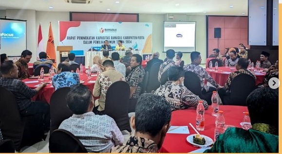 Gelar Rapat Peningkatan Kapasitas, Itratip Harap Bawaslu Kabupaten/Kota Kian Fokus Awasi Pemilu