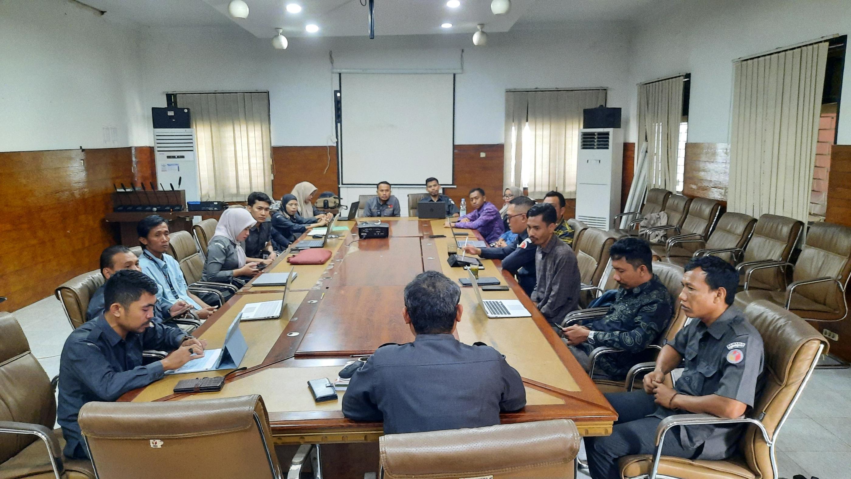 Bawaslu NTB Gelar Rapat Persiapan Penanganan Pelanggaran Pilkada 2024
