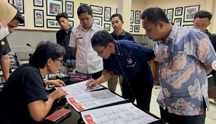 Pastikan Penulisan Nama dan Gelar Bakal Calon Anggota DPRD, Bawaslu Awasi "Validasi dan Approval" Surat Suara Parpol