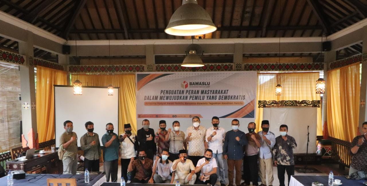 Wujudkan Pemilu Demokratis, Bawaslu NTB kembali Bentuk Kampung Pengawasan di Lombok Barat