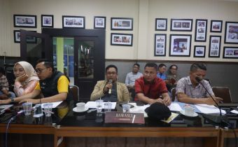 Bawaslu NTB, Awasi Rapat Pleno Rekapitulasi Hasil Virifikasi Administrasi  Bacalon Anggota DPD NTB