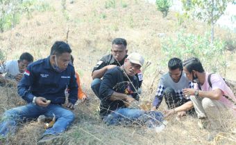 Sekilas Perjuangan Panwascam Kempo Hingga Menempuh Jarak 20 KM Untuk Mengawasi Coklit