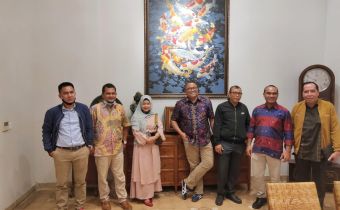 Berkunjung ke NTB, Fritz Anggota Bawaslu RI Berpesan