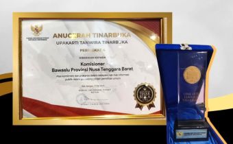 Bawaslu NTB Raih Peringkat 4 Anugrah Tinerbuka Komisi Informasi Pusat