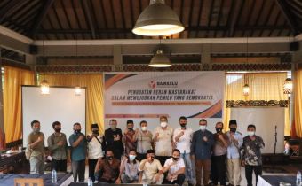 Wujudkan Pemilu Demokratis, Bawaslu NTB kembali Bentuk Kampung Pengawasan di Lombok Barat