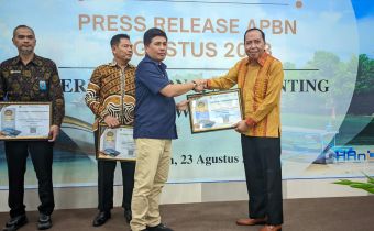 Bawaslu NTB Raih Penghargaan Terbaik I Transaksi KKP Terbanyak